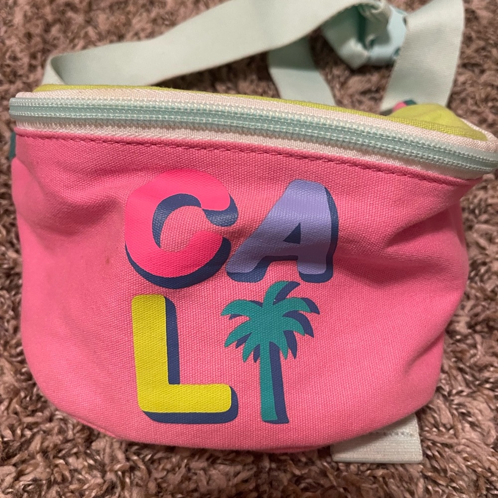 Kids Cali Fanny Pack so cute ❤️